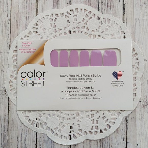 Color Street 100% Nail Polish Strips Fashion Prague-er RETIRED - Picture 2 of 7